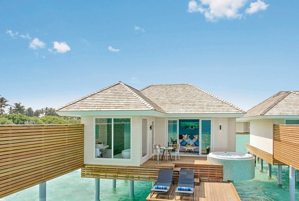 Kandima Maldives - Wohnbeispiel Aqua Villa with Swirlpool (Zimmercodierungen VX2 & VX8)