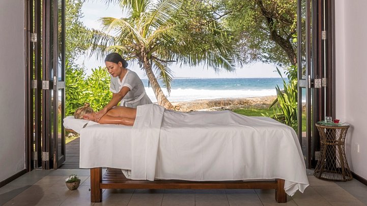 Sheraton Maldives Full Moon Resort & Spa