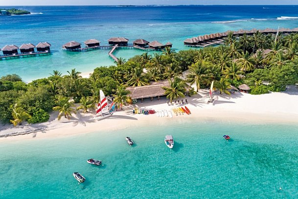 Sheraton Maldives Full Moon Resort & Spa