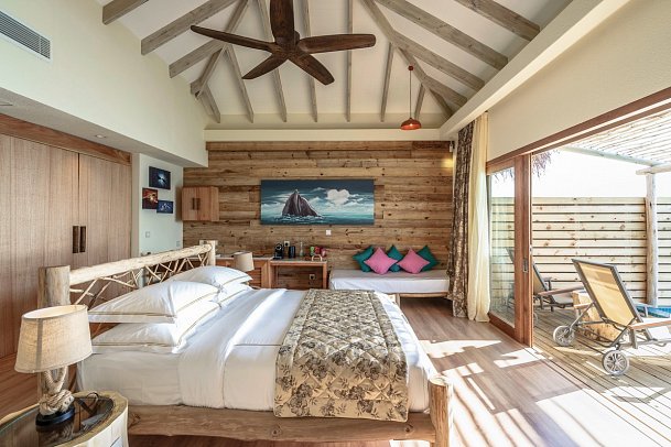 You&Me Maldives - Wohnbeispiel Lagoon Suite Pool (Zimmercodierungen VL3 & VX6)