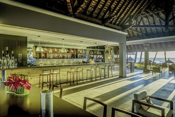 Paradis Beachcomber Golf Resort & Spa