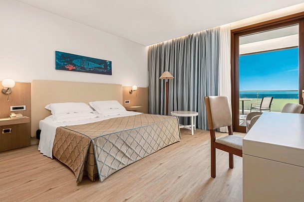 Smy Carlos V Wellness & Spa Alghero - Wohnbeispiel Doppelzimmer Classic Meerblick