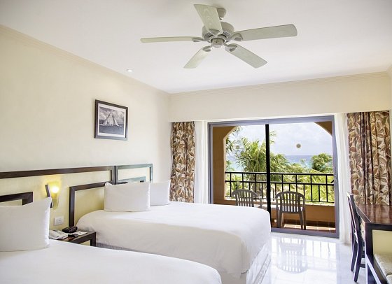Sandos Playacar - Wohnbeispiel Select Superior Oceanfront (Zimmercodierung USO)