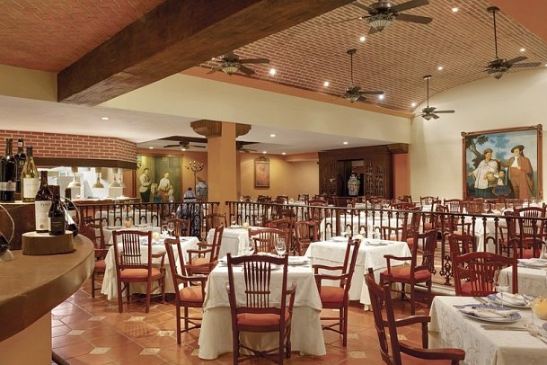 Wyndham Alltra Playa del Carmen