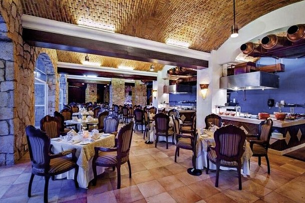 Wyndham Alltra Playa del Carmen