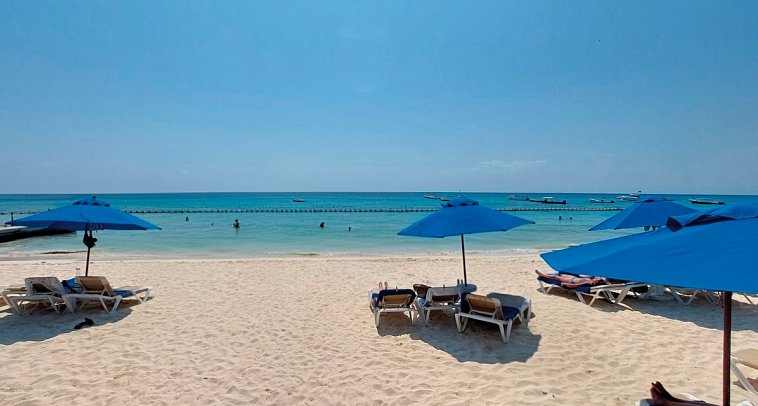The Reef Coco Beach