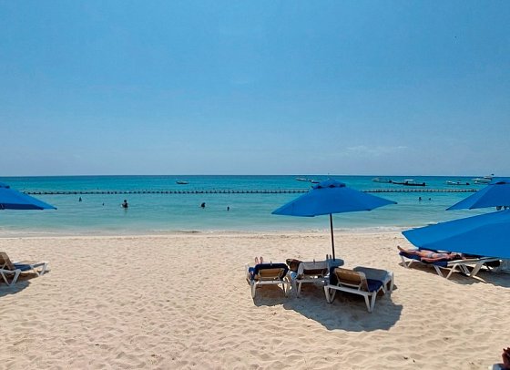 The Reef Coco Beach