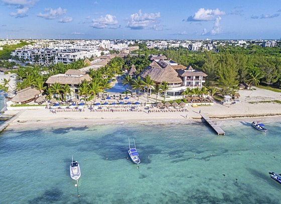 The Reef Coco Beach