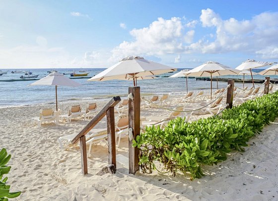 The Reef Coco Beach