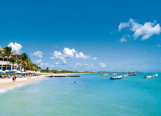 The Reef Coco Beach