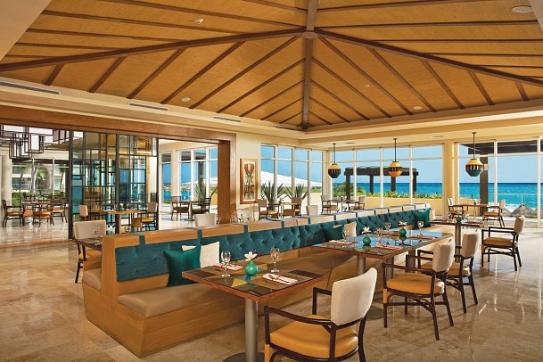 Dreams Jade Resort & Spa