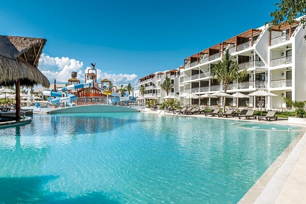 Ocean Riviera Paradise