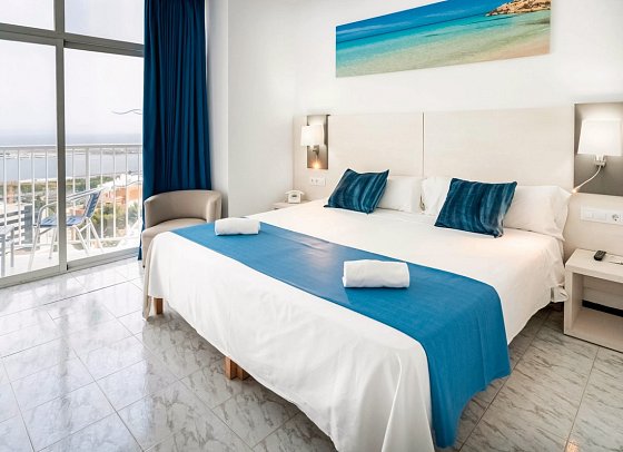 Amic Horizonte - Wohnbeispiel Doppelzimmer Superior Meerblick (Zimmercodierung DSM)