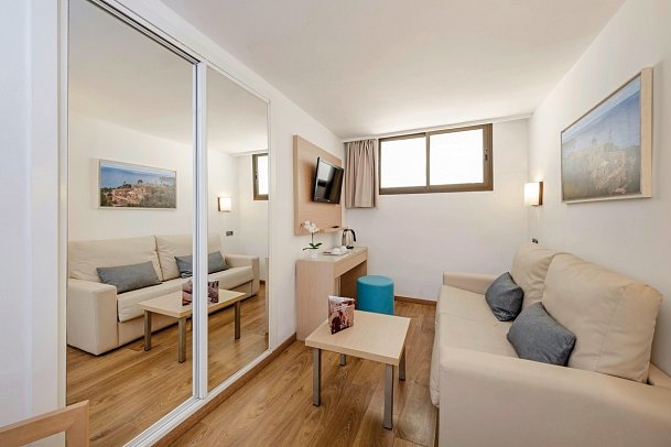 Sentido Fido Punta del Mar - Wohnbeispiel Smart-Suite Meerblick (Zimmercodierung W1M)