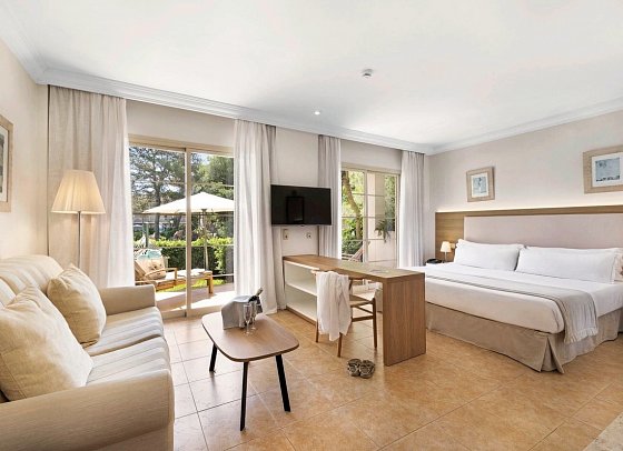 VIVA Cala Mesquida Suites & Spa Adults Only 16+ - Wohnbeispiel Juniorsuite mit privatem Garten (Zimmercodierung JB2)