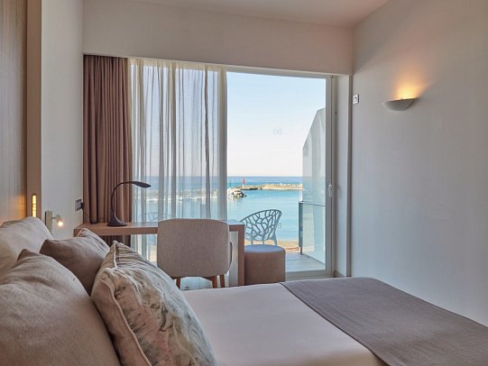 BQ Aguamarina Boutique - Wohnbeispiel Doppelzimmer Meerblick (Zimmercodierung DBM)