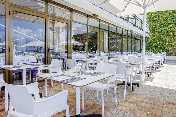 Be Live Adults Only Marivent