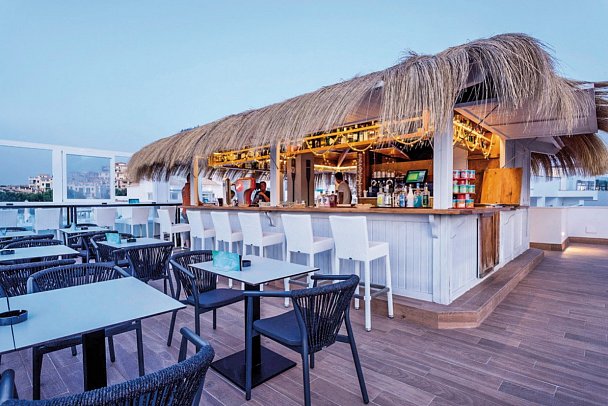 Parque Nereida Suites