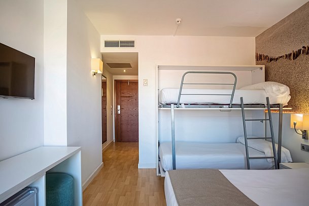 BQ Ca'n Picafort - Wohnbeispiel Familienzimmer (Zimmercodierung FB1)