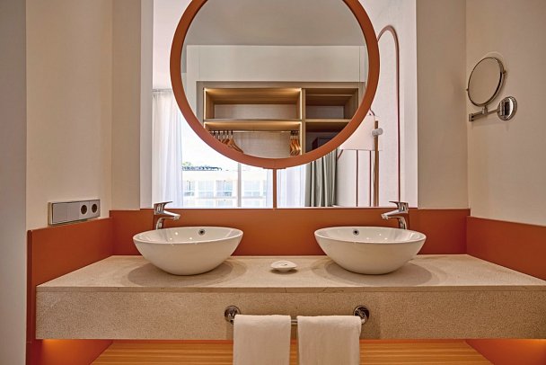 Zafiro Alzinar Mar - Beispiel Bad (Zimmercodierungen JB1, JB2, J1P, J2P, J3P, J4P, JT1 & JT2)