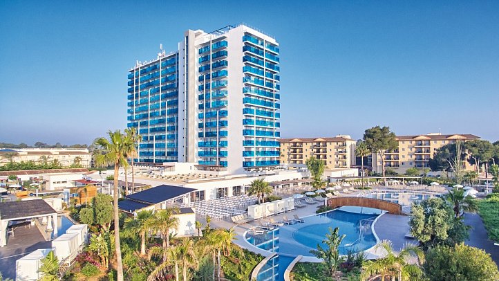 BG Tonga Tower Design Hotel & Suites