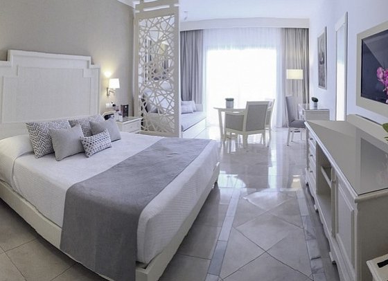 Bahia Principe Explore Legend - Wohnbeispiel Junior Suite Deluxe (Zimmercodierung JD1)