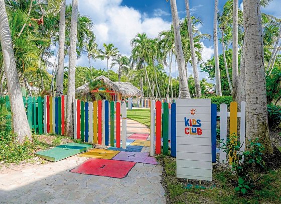 Coral Costa Caribe Beach Resort
