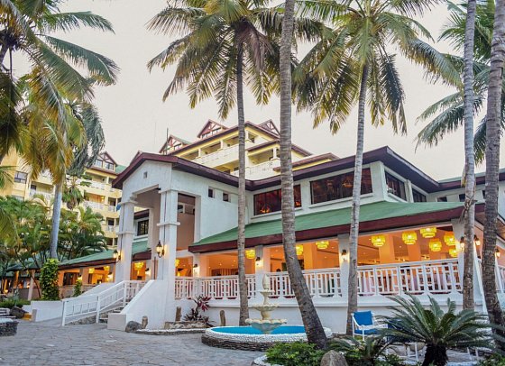 Coral Costa Caribe Beach Resort
