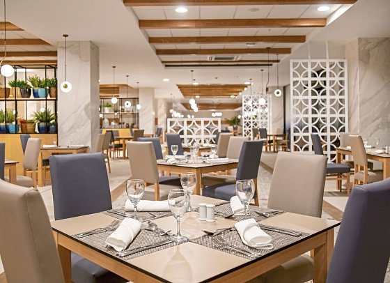 Serenade Punta Cana Beach & Spa Resort