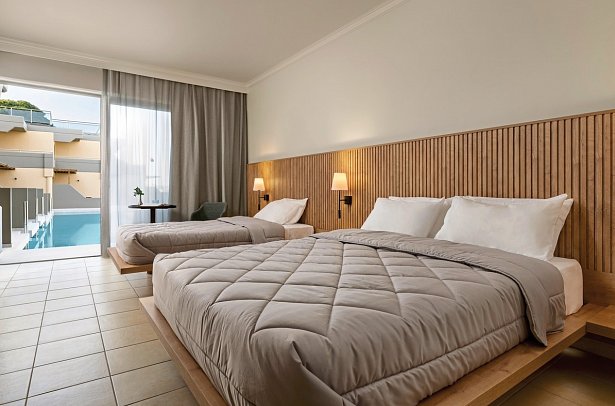 Kresten Palace Hotel - Wohnbeispiel Doppelzimmer Deluxe Swim Up (Zimmercodierung DDQ)