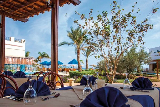 Lahami Bay Beach Resort & Gardens