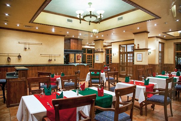 Lahami Bay Beach Resort & Gardens