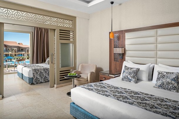 Pickalbatros Sea World Resort - Marsa Alam - Wohnbeispiel Familienzimmer Poolblick (Zimmercodierungen F2P & FF1)