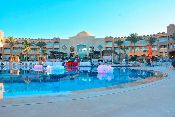 Utopia Beach Club