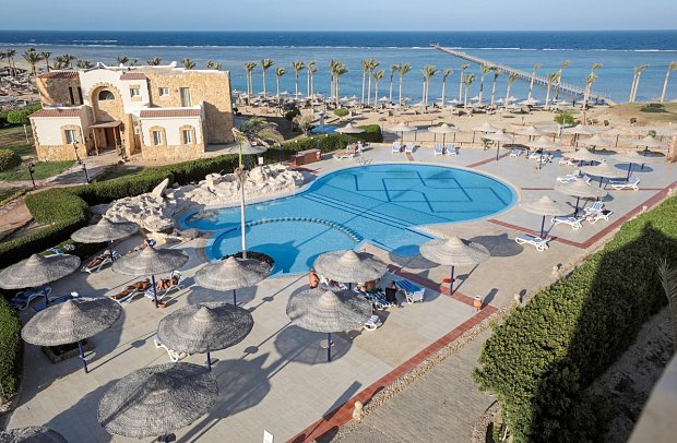 Blend Elphistone Resort