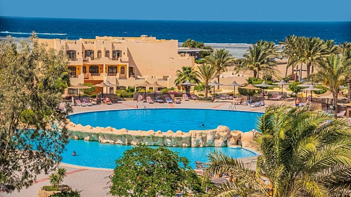 Blend Elphistone Resort