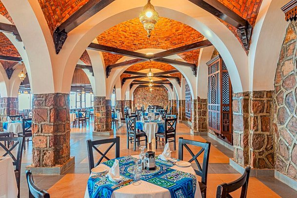 Royal Brayka Resort
