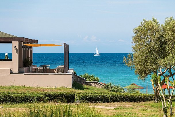 Simantro Resort