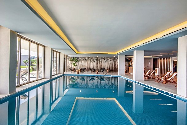 Ammoa Luxury Hotel & Spa Resort