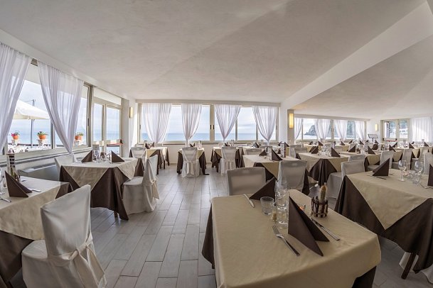 Villaggio Baia d'Ercole - Hotel