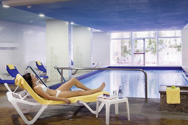 Blue Sea Puerto Resort