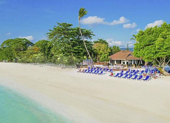 Samui Natien Beach Resort