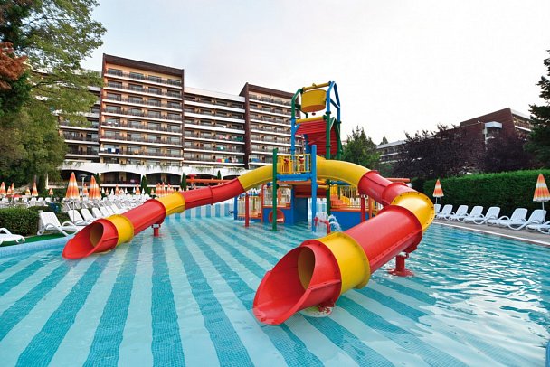 Flamingo Grand Hotel & Spa