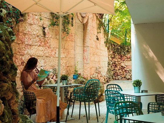 ibis Styles Golden Sands Roomer Hotel