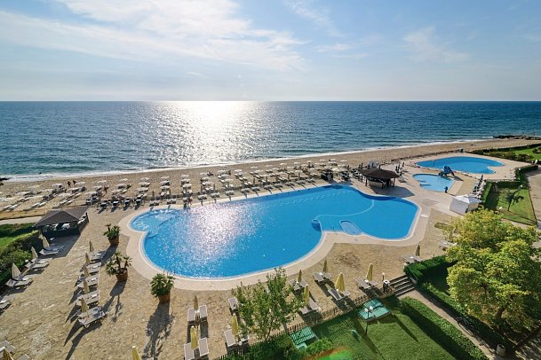 HVD Riviera Beach Hotel