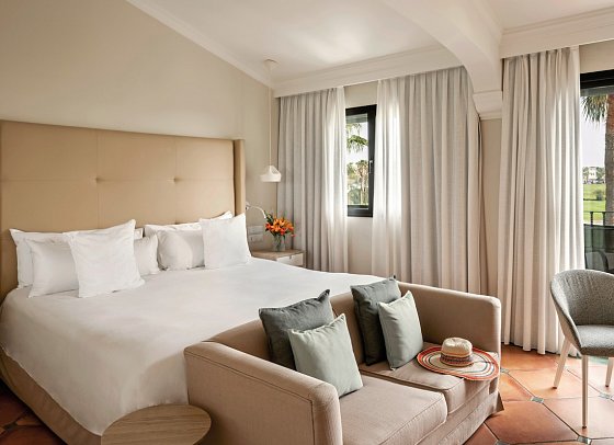 Palacio de Sancti Petri Gran Meliá - Wbsp. Doppelzimmer Premium Golfplatzblick (Zimmercodierung DMF)