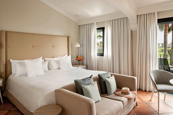 Palacio de Sancti Petri Gran Meliá - Wbsp. Doppelzimmer Premium Golfplatzblick (Zimmercodierung DMF)