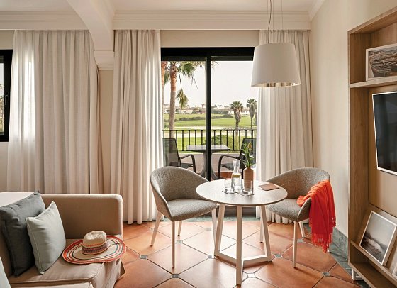 Palacio de Sancti Petri Gran Meliá - Wbsp. Doppelzimmer Premium Golfplatzblick (Zimmercodierung DMF)