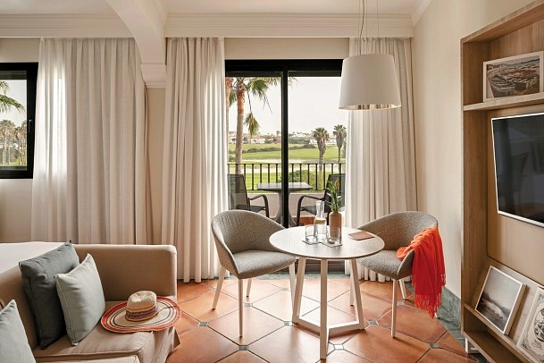 Palacio de Sancti Petri Gran Meliá - Wbsp. Doppelzimmer Premium Golfplatzblick (Zimmercodierung DMF)