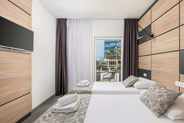 Hotel Imperial Vodice - Wohnbeispiel DZ Nebengebäude (Zimmercodierungen D1V & DC2)